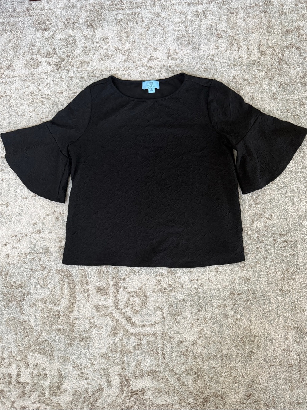 CeCe Black Textured Bell-Sleeve Short Sleeve Top